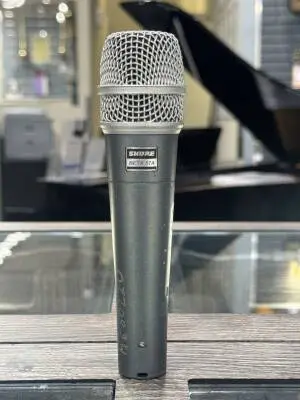 Store Special Product - Shure BETA 57A